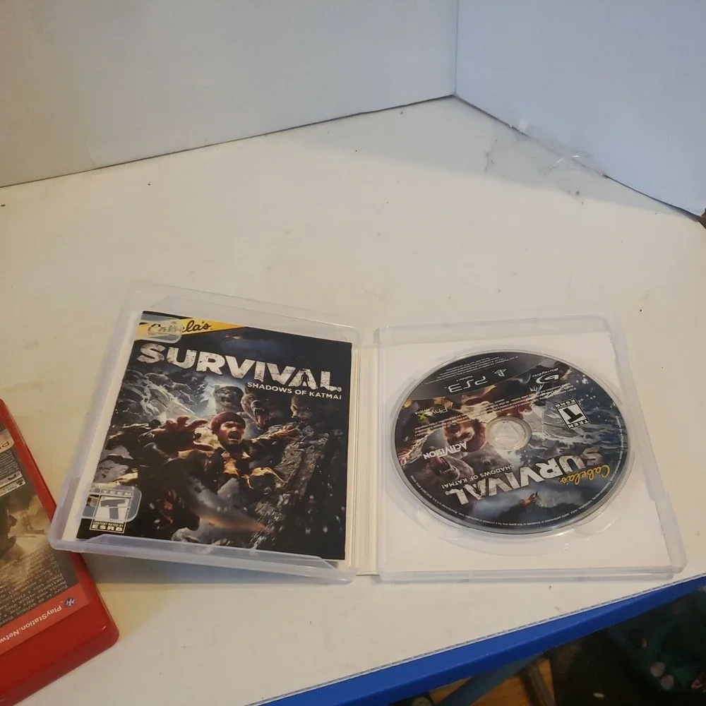 Cabela's Survival: Shadows of Katmai (Sony PlayStation 3, 2011) Complete Manual‎